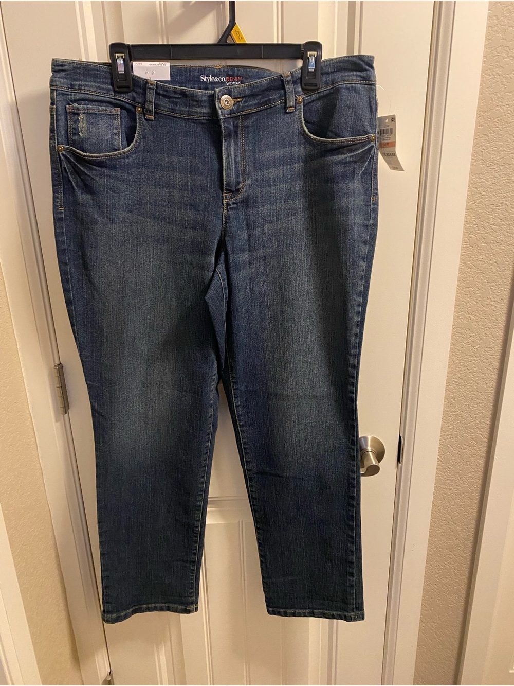 NWT Style Co 14W Jeans Ex Boyfriend Curvy Ankle Stretch Blue Denim